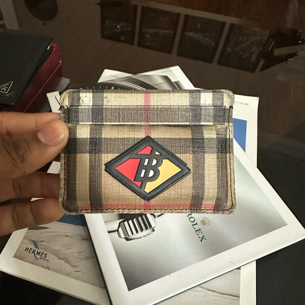 Burberry card holder.